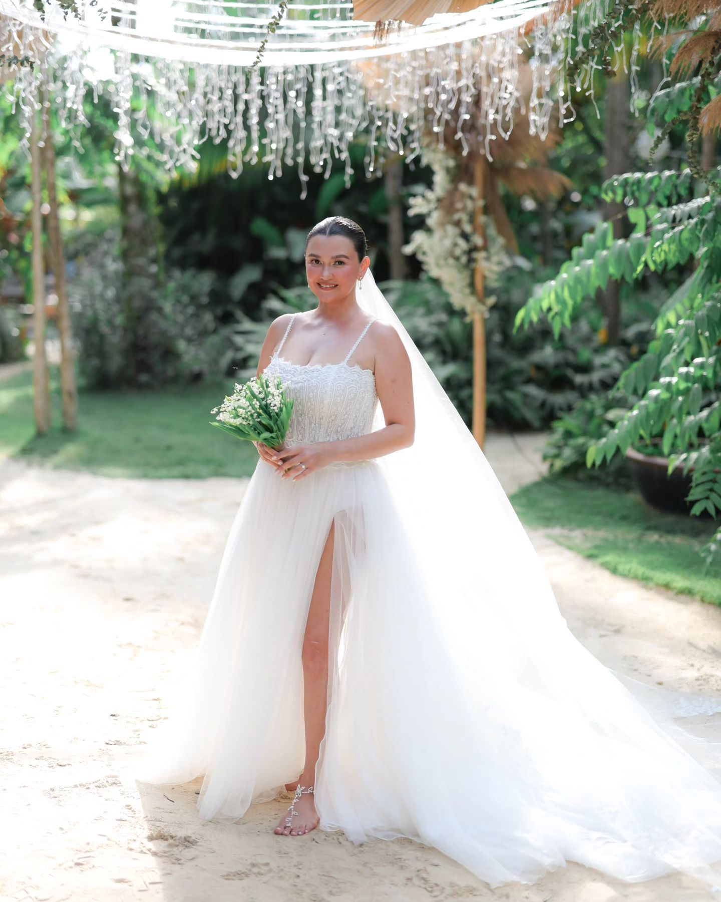 Island Wedding Fashion: Angelica Panganiban Astounds In Two Beach Bridal Looks